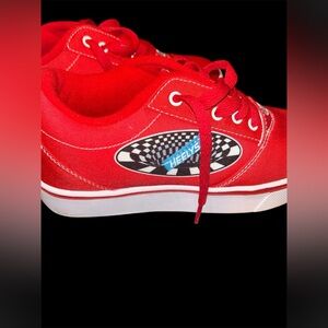 Heelys Pro 20 Prints – Red Canvas – Youth Size 5 / Men’s 4 – Like New in Box